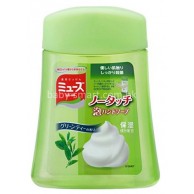 Earth 泡沫洗手液 (綠茶香) 補充裝 250ml Earth 泡沫洗手液 (綠茶香) 補充裝 250ml