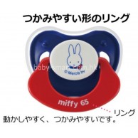Richell 65周年特別版 Miffy 矽膠安撫奶咀(2-3m) Richell 65周年特別版 Miffy 矽膠安撫奶咀(2-3m)